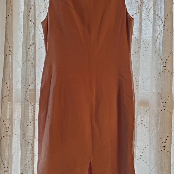 Dress with lace - Picture 3 of 4